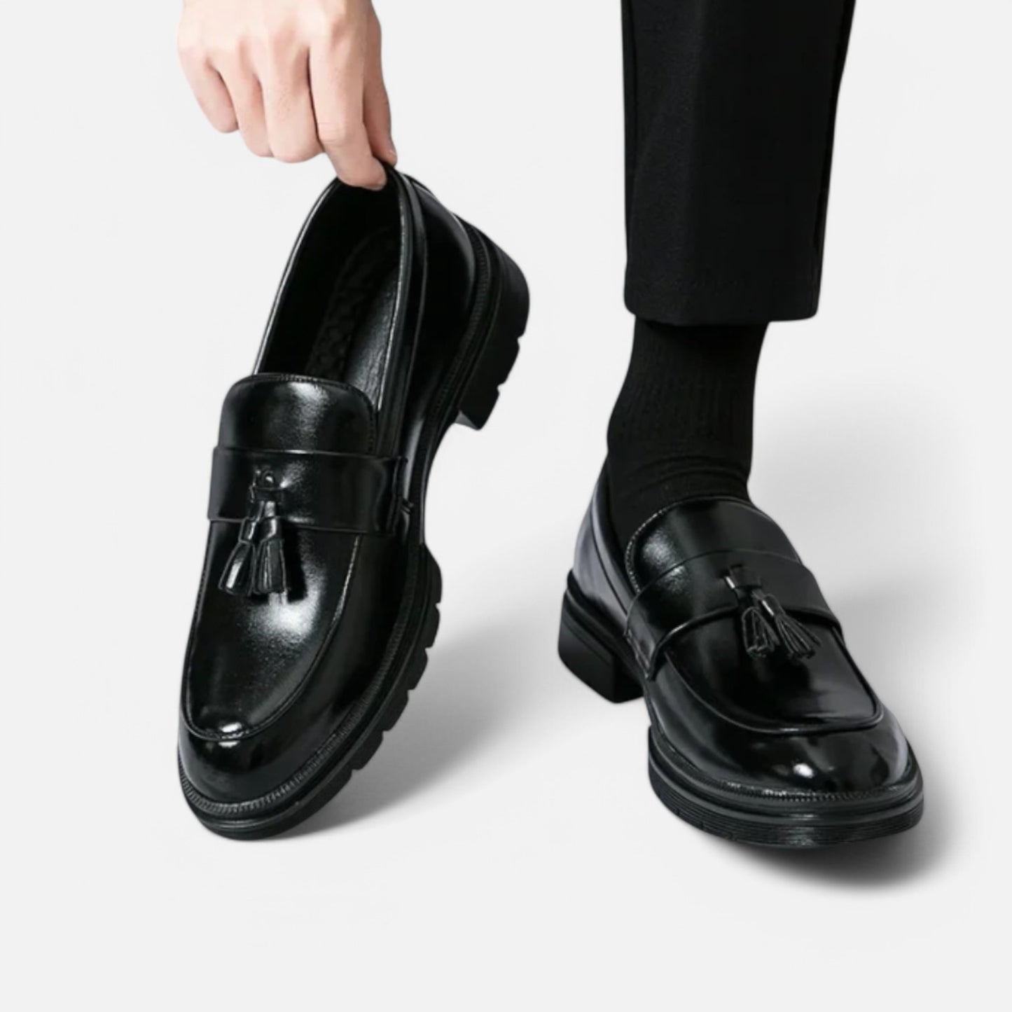 Men’s Leather Loafers – The Essence of Classic Elegance | Othier