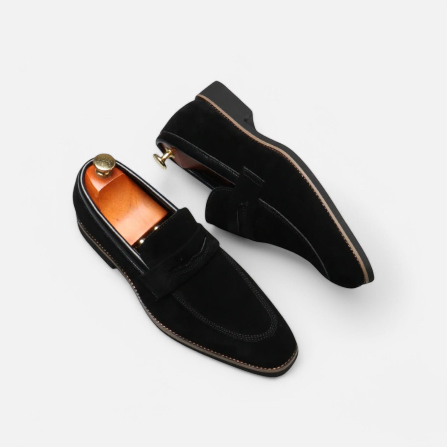 Men’s Suede Loafers – The Subtle Allure of Everyday Refinement | Othier
