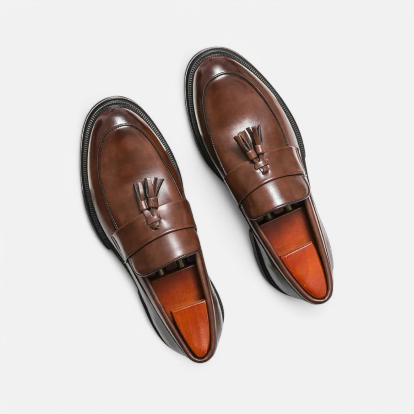 Men’s Leather Loafers – The Essence of Classic Elegance | Othier