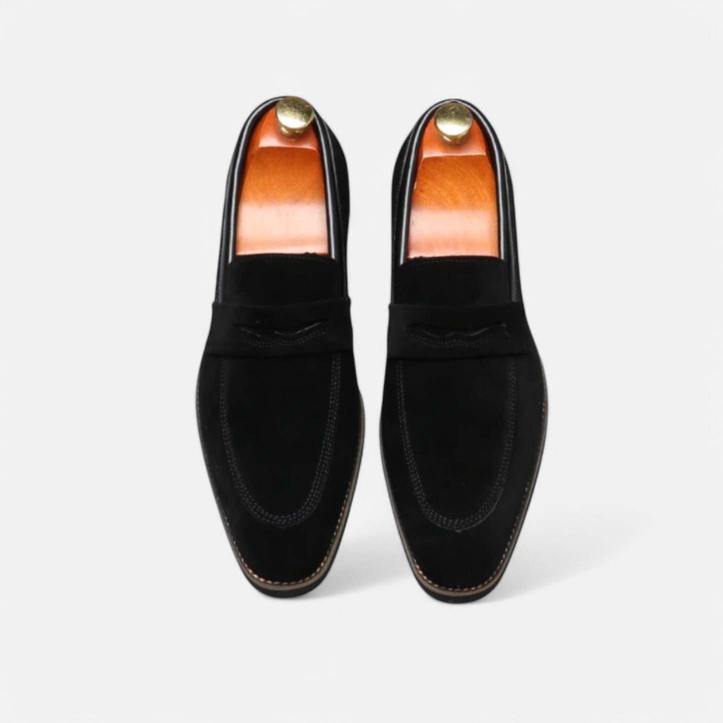Men’s Suede Loafers – The Subtle Allure of Everyday Refinement | Othier