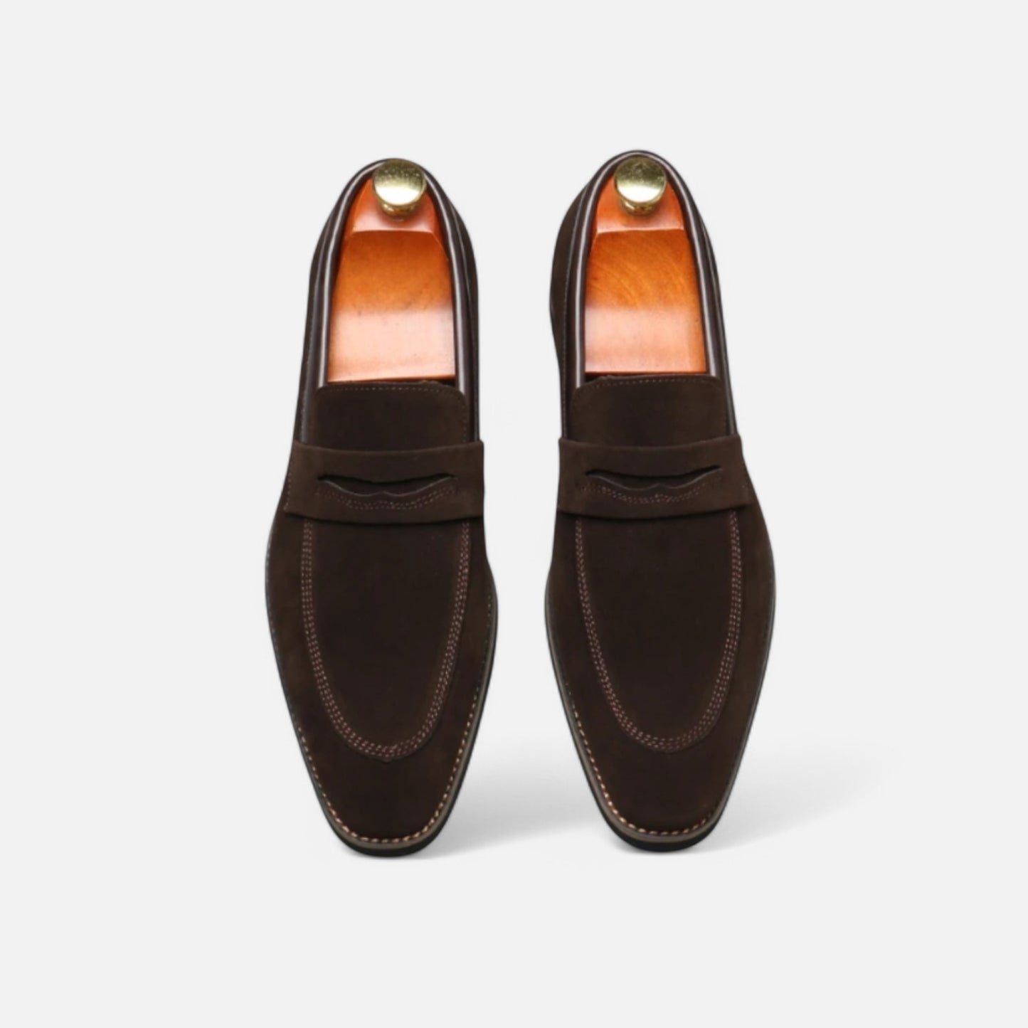 Men’s Suede Loafers – The Subtle Allure of Everyday Refinement | Othier