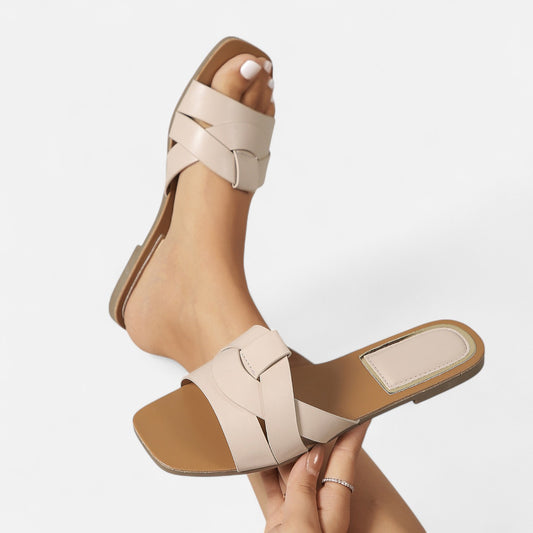 Sandales Plates Tressées Femme – Modernité Décontractée, Élégance Naturelle | Othier